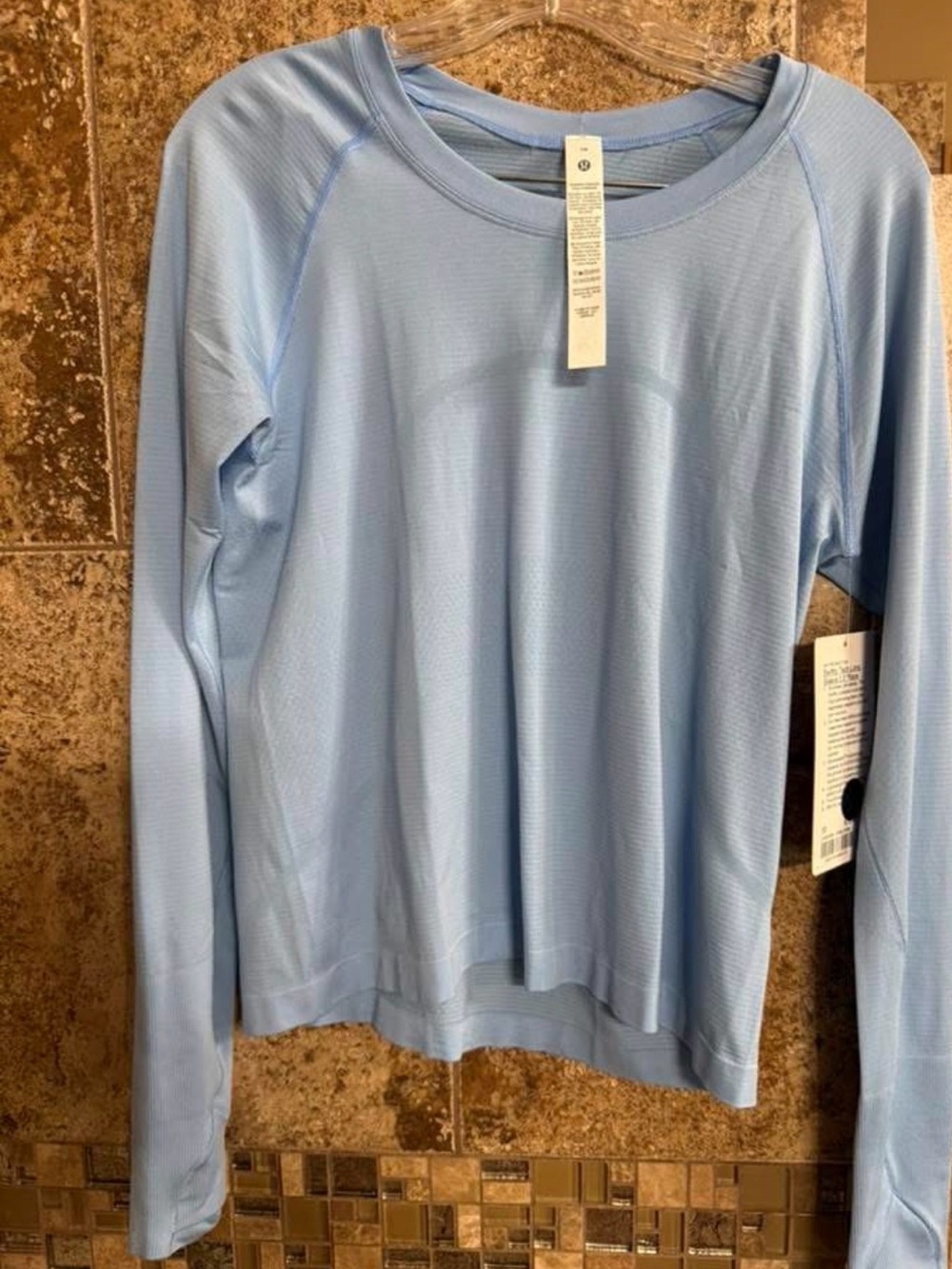 lululemon athletica swiftly tech